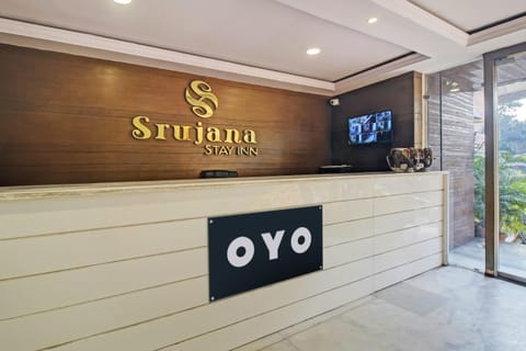 OYO Hotel Srujana Stay Inn Opp Public Gardens Nampally Hotel in Hyderabad