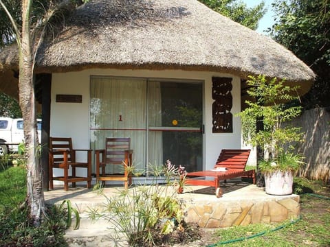 Caprivi River Lodge Capanno nella natura in Zambia