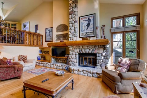 Highlands Area by East West Hospitality Copropriété in Beaver Creek