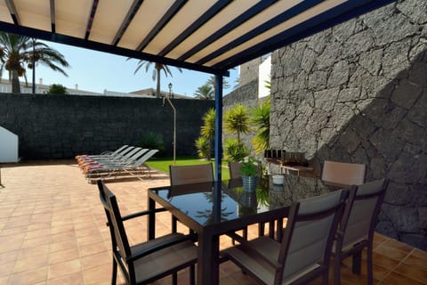 BBQ facilities, Garden, Balcony/Terrace, Swimming pool, Swimming pool