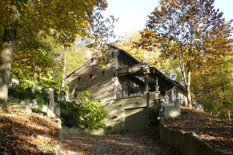 Property building, Natural landscape, Garden view, Landmark view