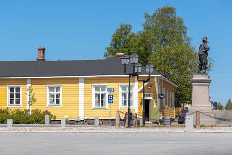 Property building, Nearby landmark