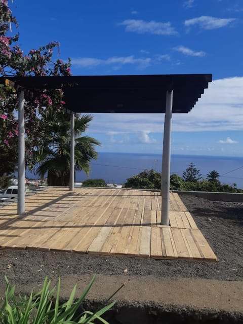 Garden, Balcony/Terrace, Sea view