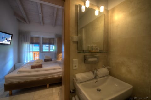 Bathroom, Bedroom
