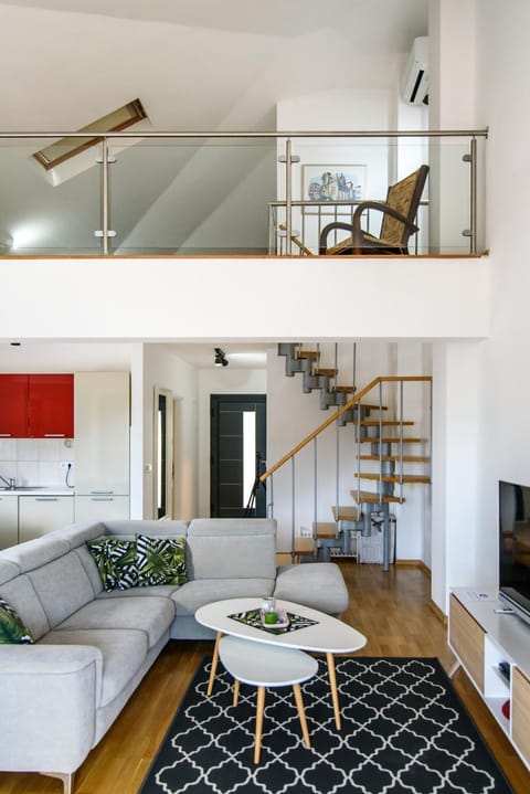 Living room, Bedroom