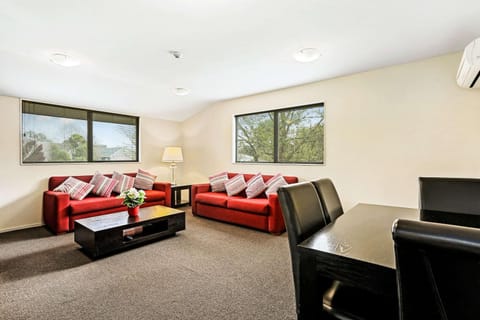 Quality Suites Amore hotel in Christchurch