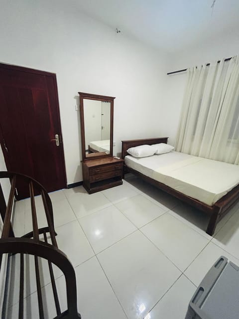 Himo Guest Inn Bed and Breakfast in Dehiwala-Mount Lavinia