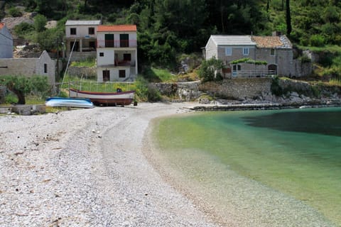 Secluded house with a swimming pool Brusje, Hvar - 12493 House in Hvar