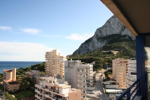 Property building, Day, Natural landscape, City view, Mountain view, Sea view