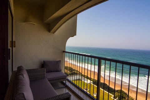 803 Bermudas - by Stay in Umhlanga Condo in Umhlanga