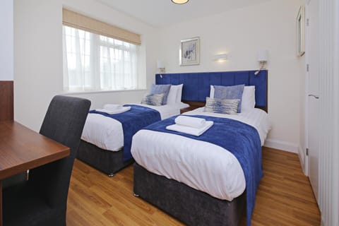Imperial Guest House Ltd. Bed and Breakfast in Hounslow
