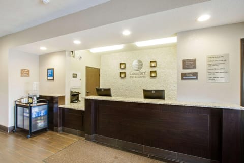 Comfort Inn & Suites Bellevue - Omaha Offutt AFB Hôtel in Bellevue