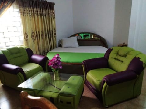 Elizz guest house Bed and Breakfast in Greater Accra Region, Ghana