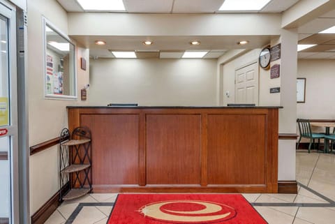 Lobby or reception, On site