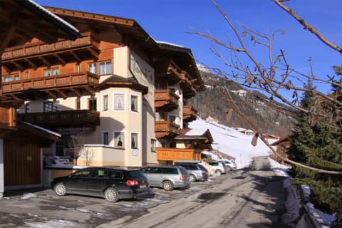 Tonis Ferienheim Condominio in Soelden