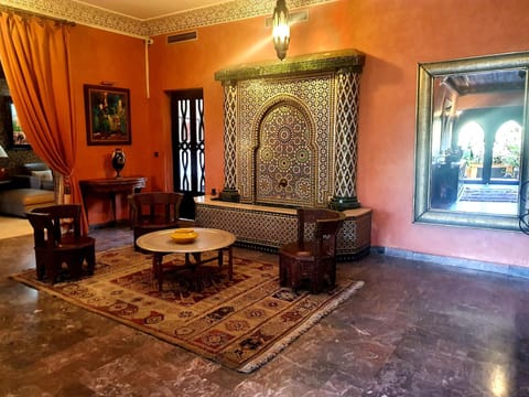 Villa amira et spa Bed and Breakfast in Marrakesh