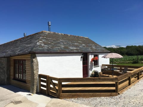 Maple & Beech Barns Apartment in England