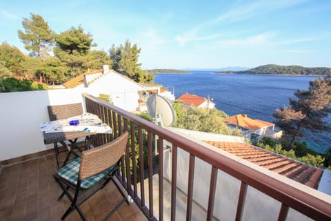 View (from property/room), Balcony/Terrace, Seating area, Sea view, Area and facilities