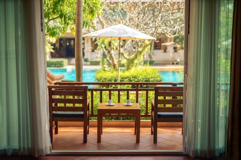 Balcony/Terrace, Swimming pool