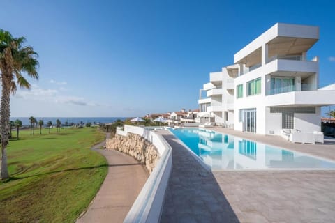 Amarilla Golf Villas-lovely Complex-amazing View Apartment in Abona