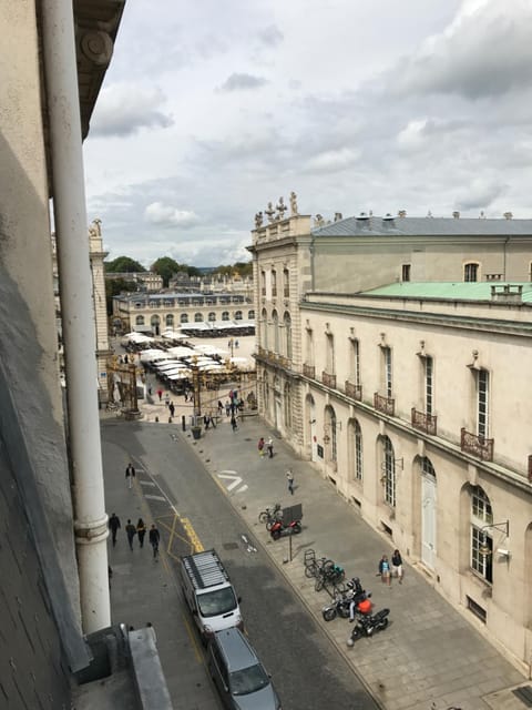 F2 STANISLAS Condo in Nancy