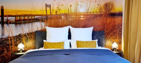 Bed, Bedroom