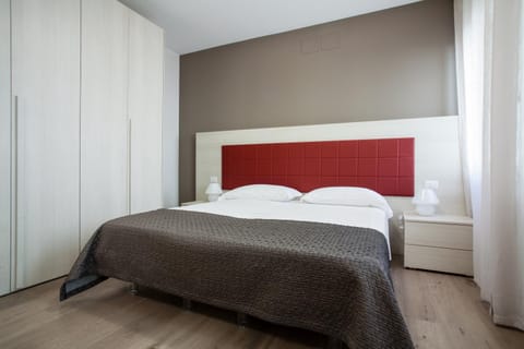 Astoria Suite Apartments Condo in Bologna