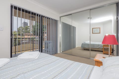 Parkside Apartments Parramatta Apartment hotel in Parramatta