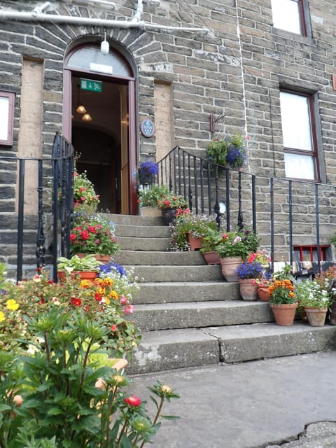 Nethercliffe Hotel Bed and Breakfast in Wick