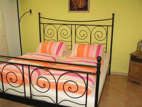 Bed, Other, Decorative detail, Bedroom