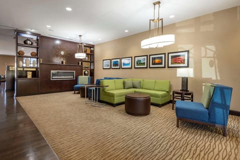 Comfort Suites Lake Norman - Huntersville Hotel in Huntersville