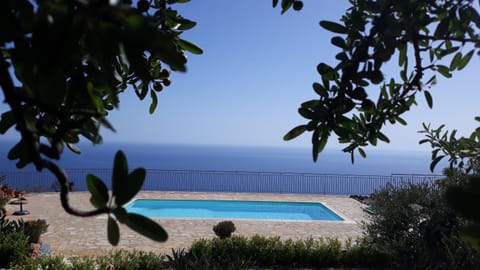Villa Gerrito Chalet in Crete