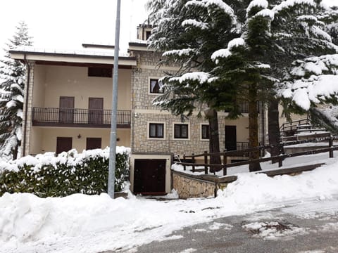 Appartamento Lucia Apartment in Pescocostanzo