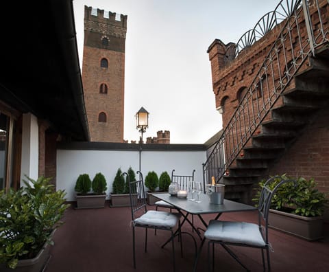 Castello Medici del Vascello Condominio in Asti