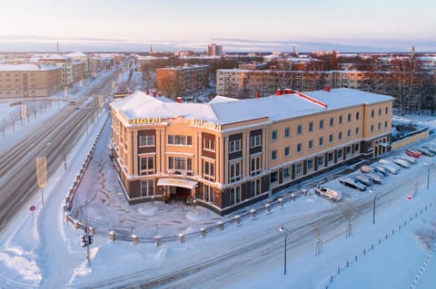 Property building, Bird's eye view, Winter