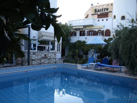 Kastro Studios Apartments Aparthotel in Myrtos