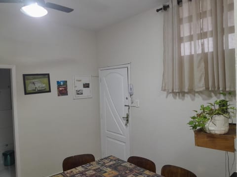 Apartamento Gonzaga Apartment in Santos