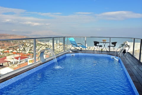 Luxury Suite with Jaccuzzi & Heated Pool Copropriété in Tiberias
