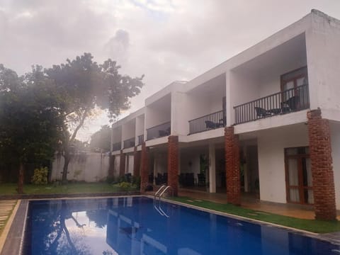 Property building, Swimming pool