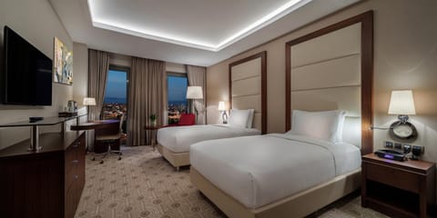 Doubletree By Hilton Istanbul Topkapi Hotel in Istanbul