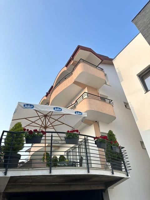 Property building, View (from property/room), Balcony/Terrace