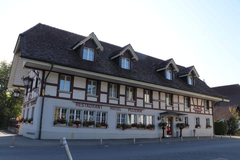 Hotel & Restaurant Sternen Köniz bei Bern Hotel in City of Bern