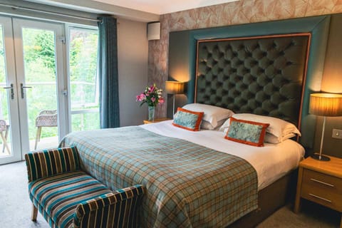 Craigmhor Lodge & Courtyard Country House in Pitlochry