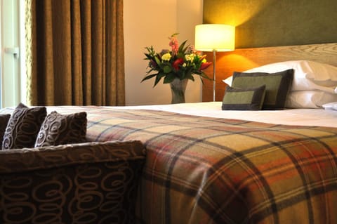 Craigmhor Lodge & Courtyard Country House in Pitlochry