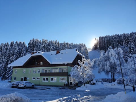 Property building, Winter