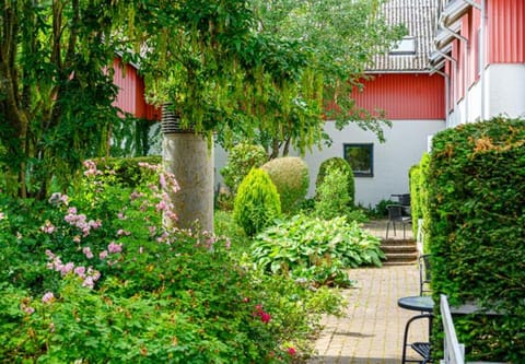 Inner courtyard view