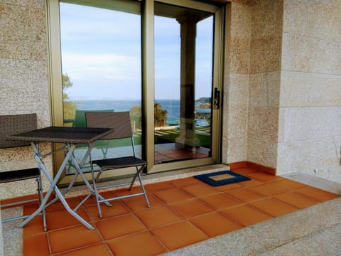 Patio, Facade/entrance, Balcony/Terrace, Sea view