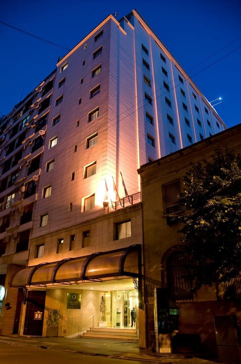 Argenta Tower Hotel & Suites Hotel in Buenos Aires