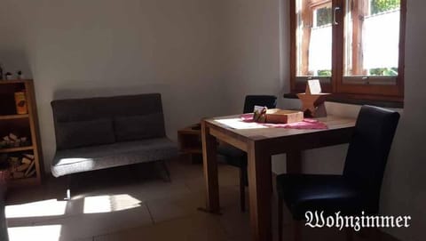 Living room, Photo of the whole room, Seating area