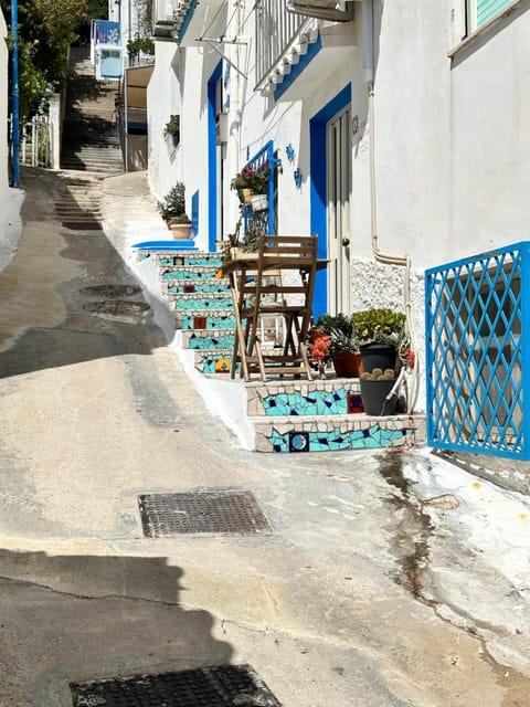 Property building, Street view